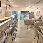 克里斯蒂安娜公寓酒店 根纳迪