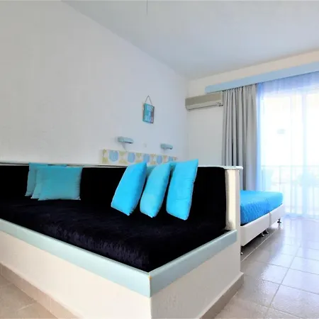 Апарт-отель Christiana Геннади