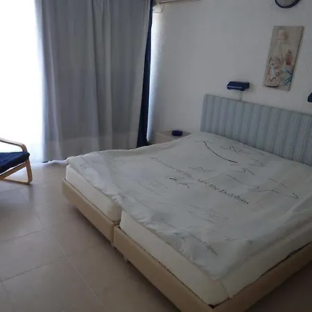 Christiana Aparthotel 4*