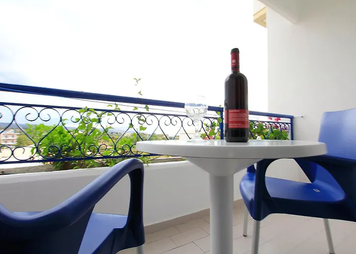 Christiana Apart Otel 4*