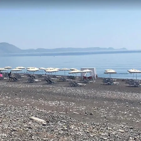 Ξενοδοχείο με διαμερίσματα Christiana